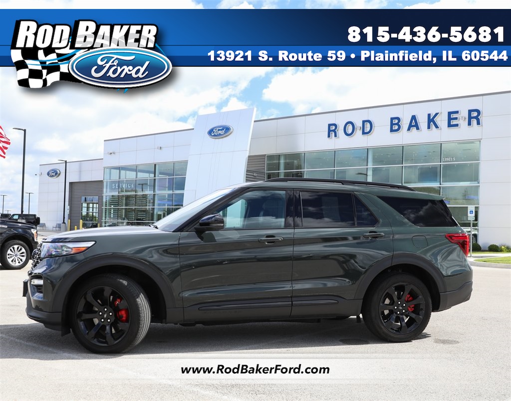 2023 Ford Explorer ST's photo