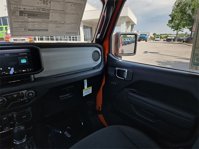2025 Jeep Wrangler Sport photo 3