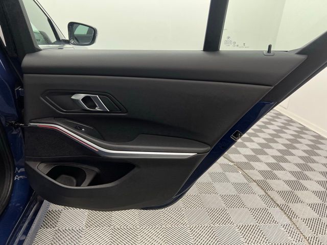 2024 Bmw 330i xDrive photo 40