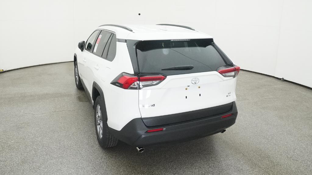 2025 Toyota RAV4 Hybrid LE photo 15
