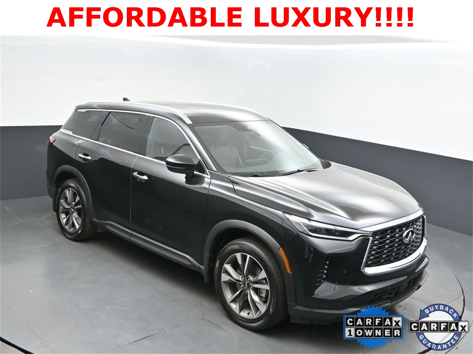 2025 INFINITI QX60 LUXE's photo