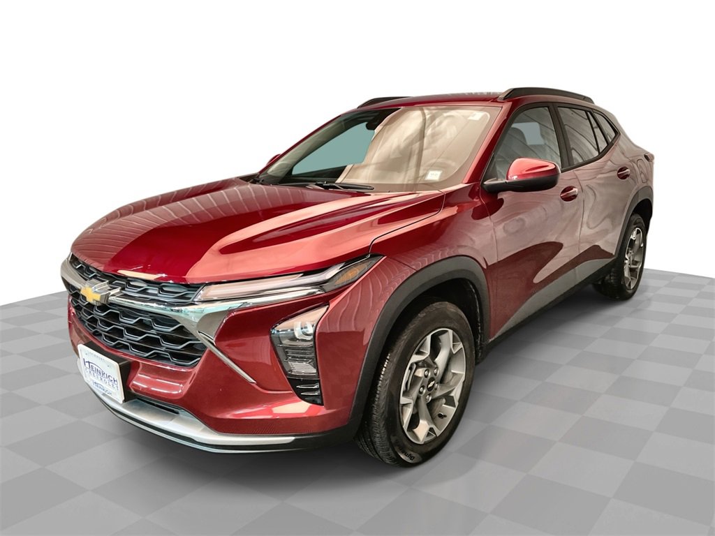 2025 Chevrolet Trax LT's photo