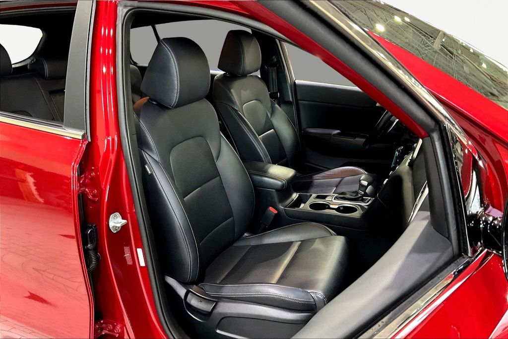 2020 Kia Sportage S photo 18