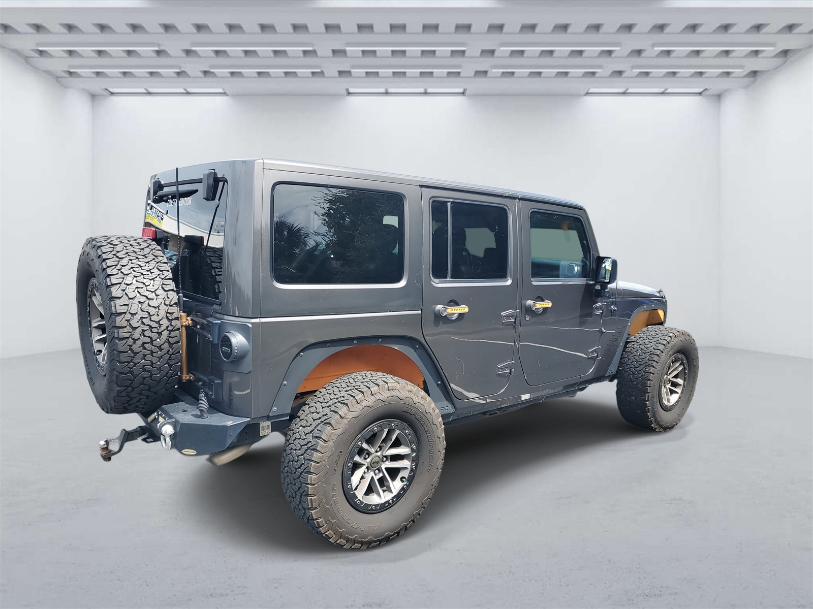 2014 Jeep Wrangler Unlimited Rubicon photo 4