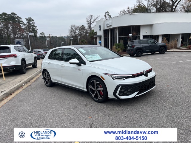 2026 Volkswagen Golf GTI SE's photo