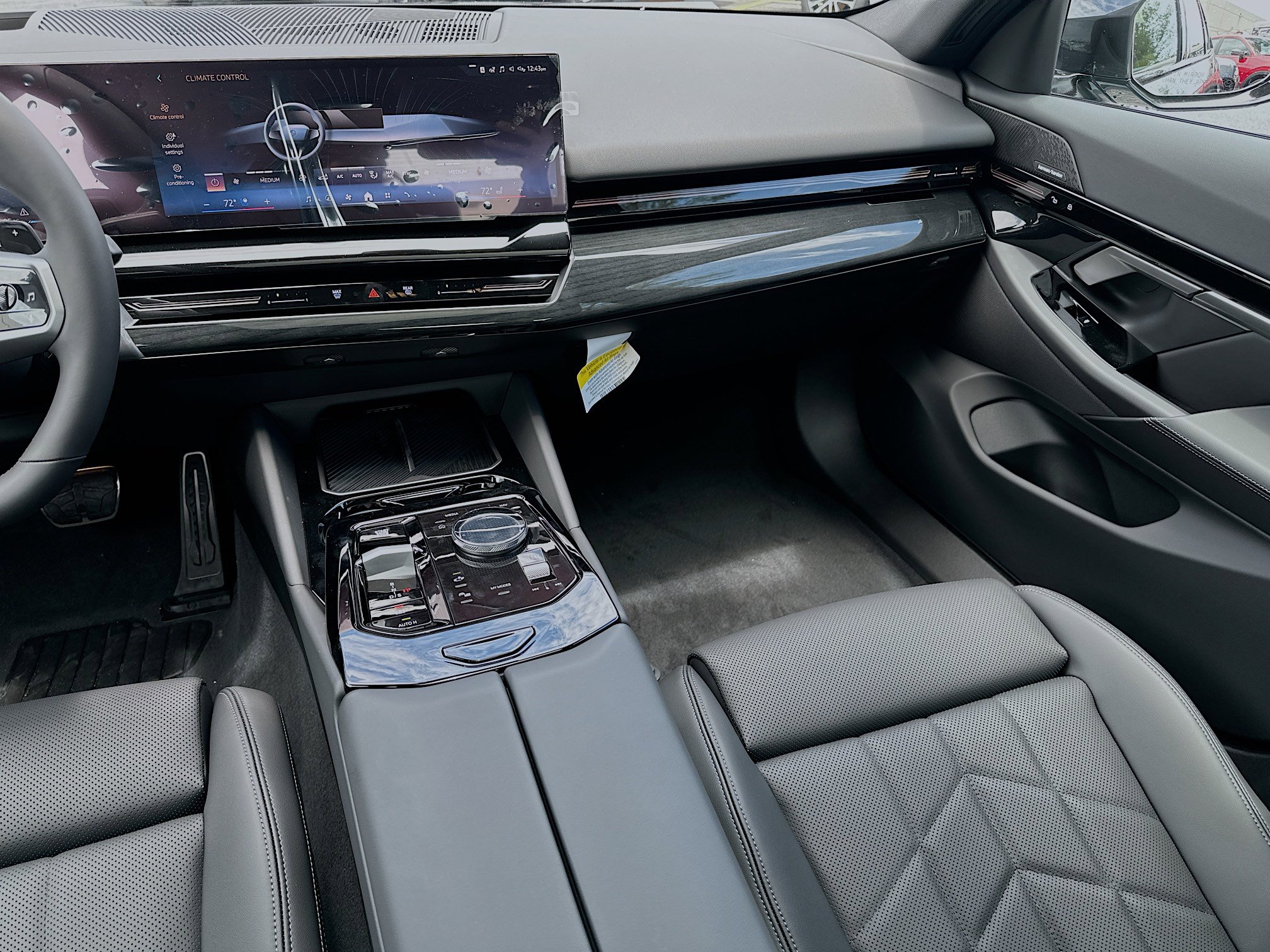 2026 Bmw 530i photo 16