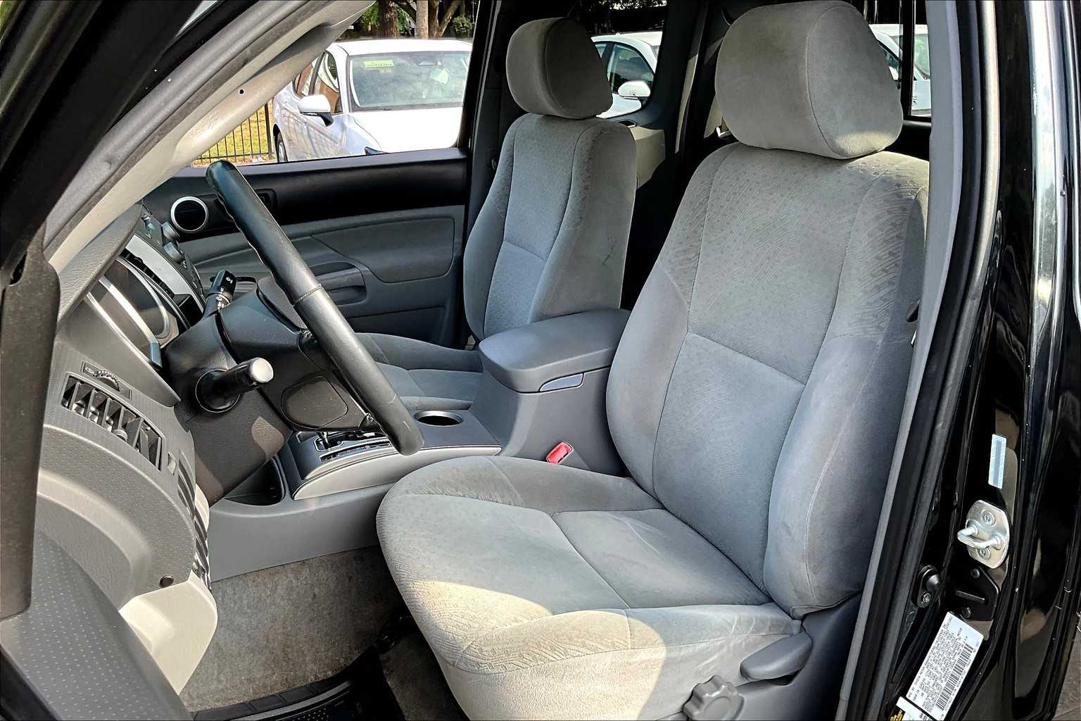 2007 Toyota Tacoma PreRunner photo 6