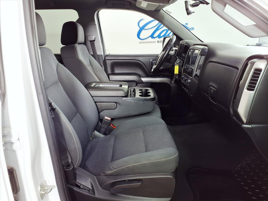 2018 Chevrolet Silverado 1500 LT photo 18