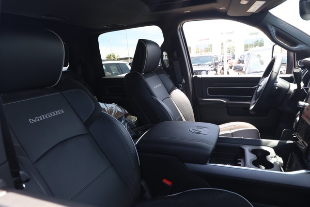 2025 Ram 2500 Laramie photo 18