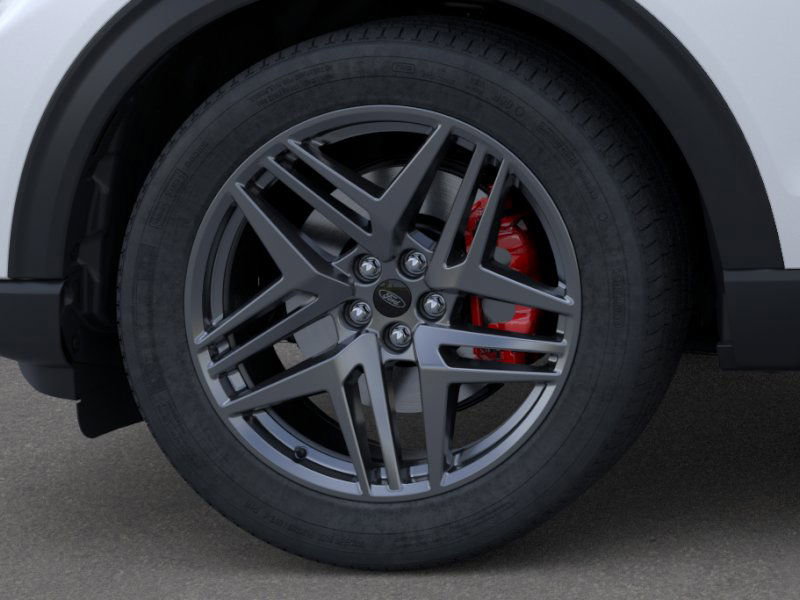 2025 Ford Explorer ST photo 17