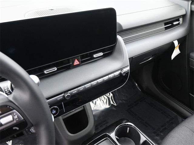 2025 Hyundai Ioniq 5 SE photo 19