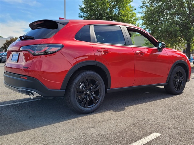 2026 Honda HR-V Sport photo 3