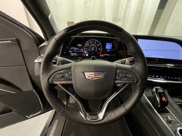 2023 Cadillac Escalade ESV V-Series photo 11