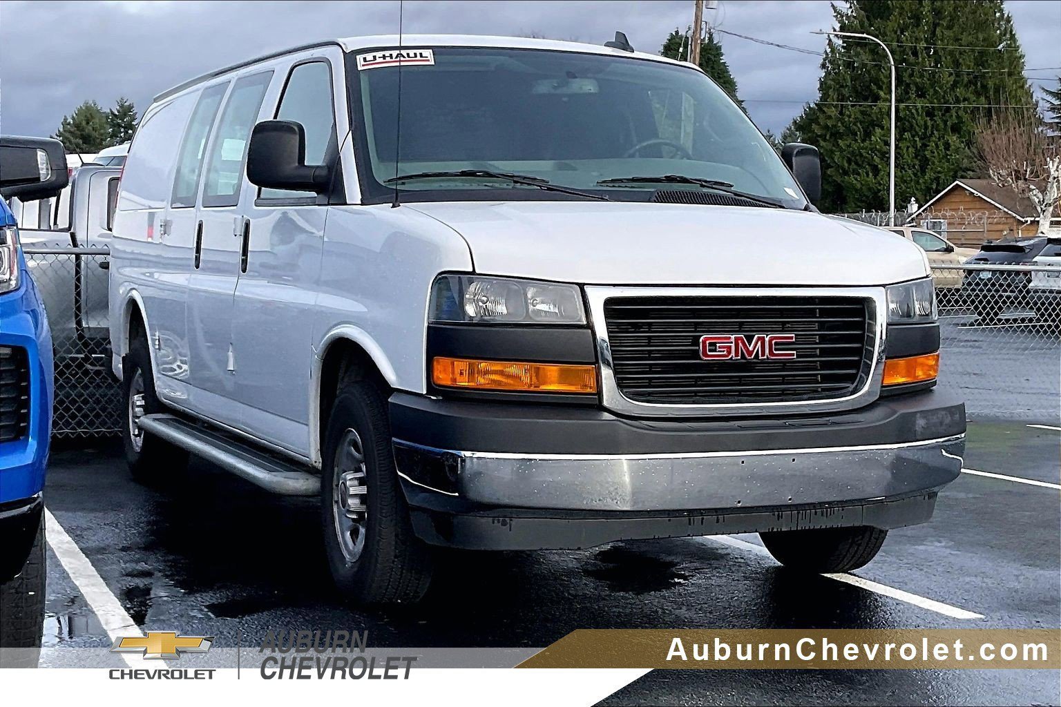 2024 GMC Savana Cargo Work Van's photo