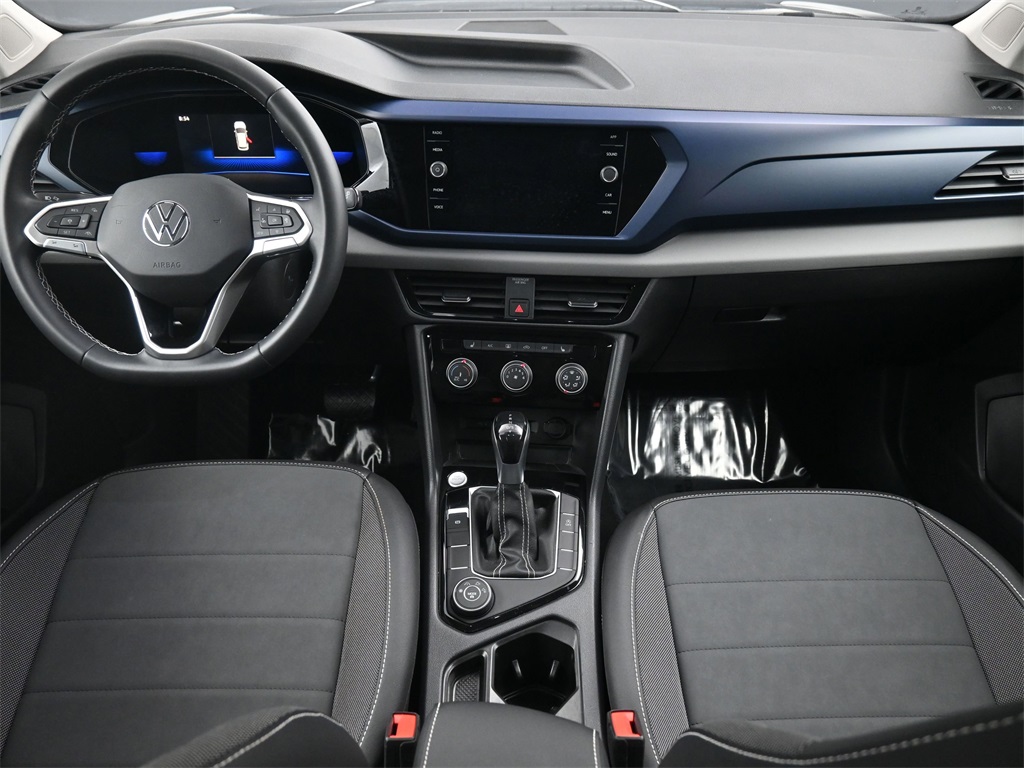 2023 Volkswagen Taos SE photo 4