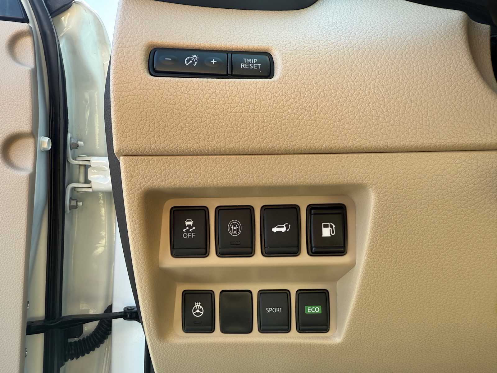 2018 Nissan Rogue SL photo 15