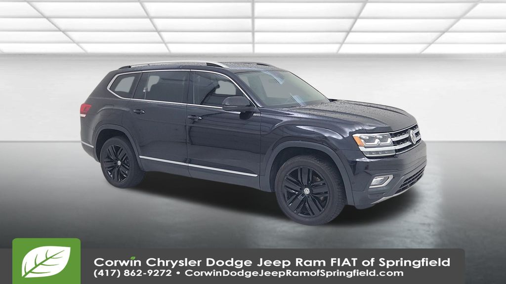 2018 Volkswagen Atlas SEL Premium photo 2