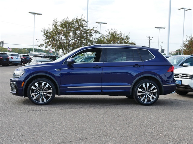 2021 Volkswagen Tiguan SEL Premium R-Line photo 3