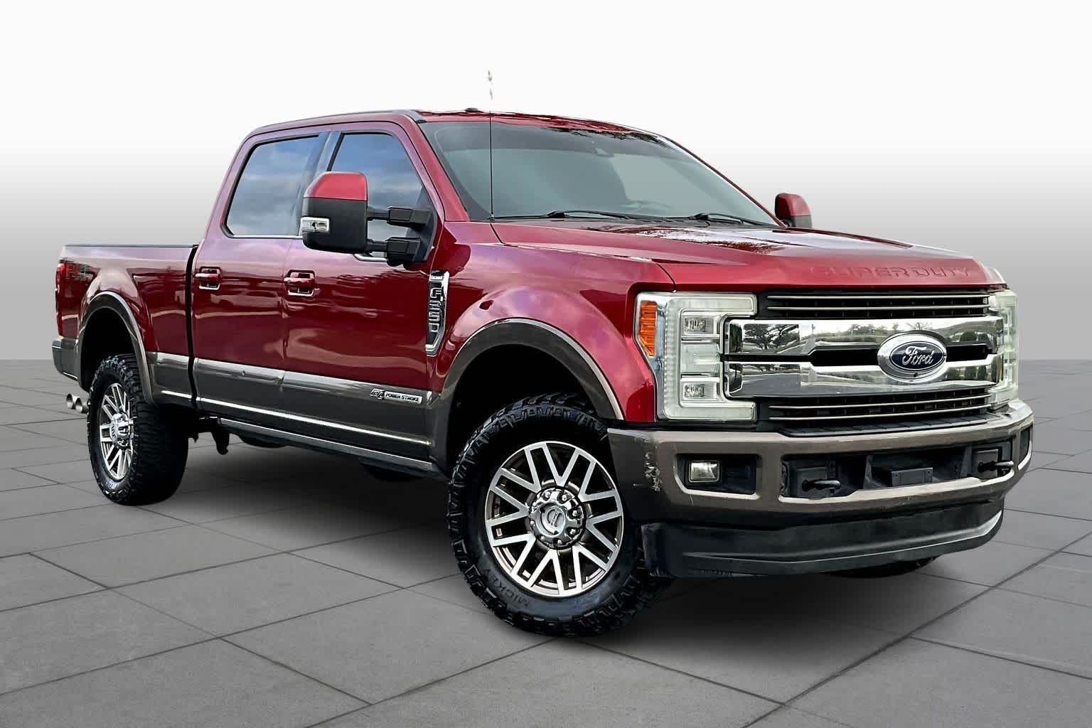 2017 Ford F-250 King Ranch photo 2
