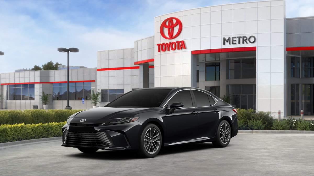 2026 Toyota Camry XLE's photo