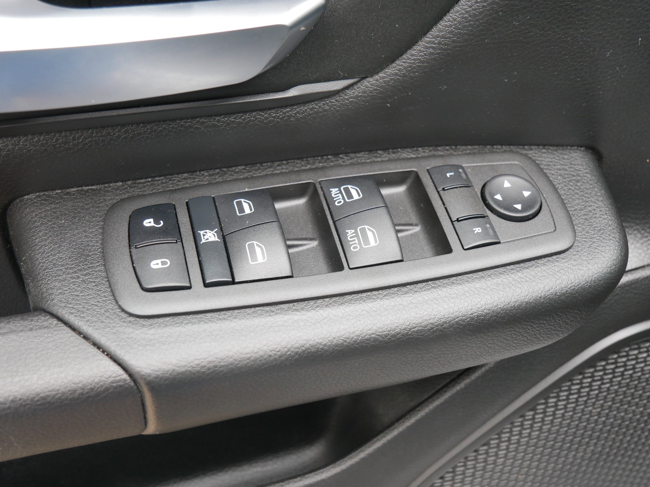 2022 Ram 1500 Tradesman photo 18