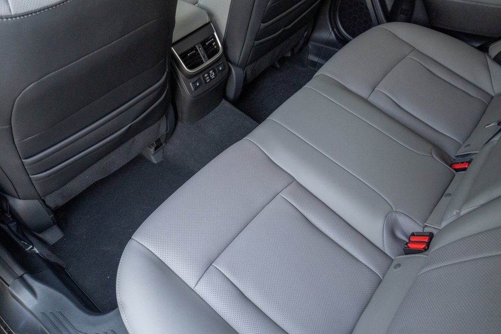 2025 Subaru Legacy Limited photo 17