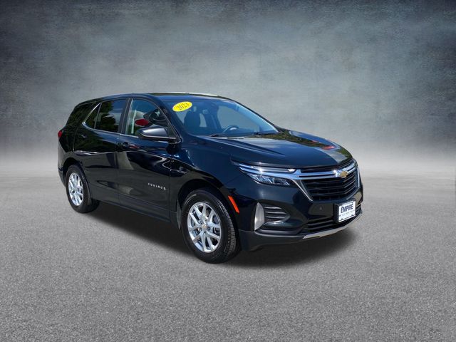 2023 Chevrolet Equinox LT photo 3