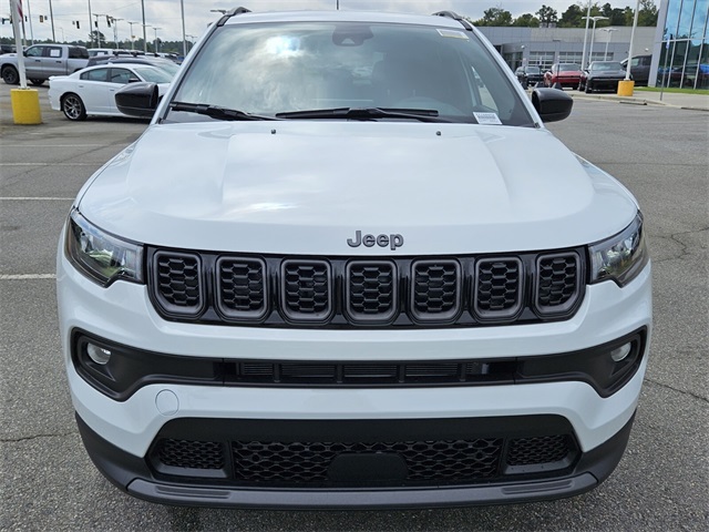2026 Jeep Compass Latitude Altitude photo 2