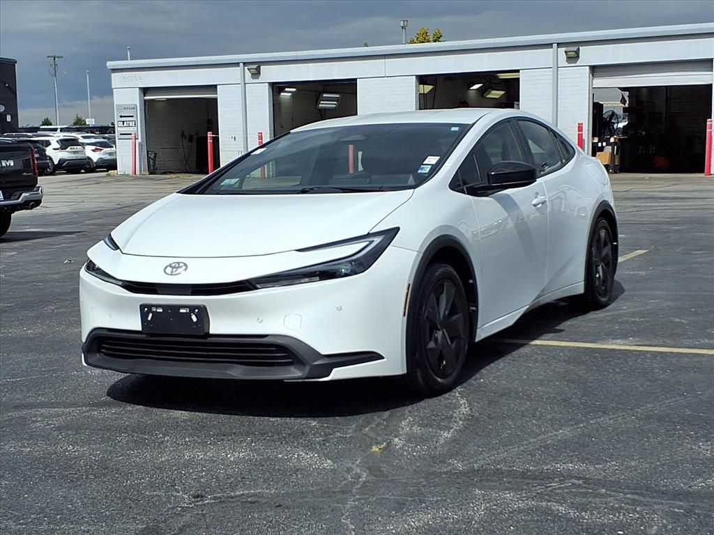 Used 2024 Toyota Prius Limited with VIN JTDACAAU9R3027308 for sale in Kansas City