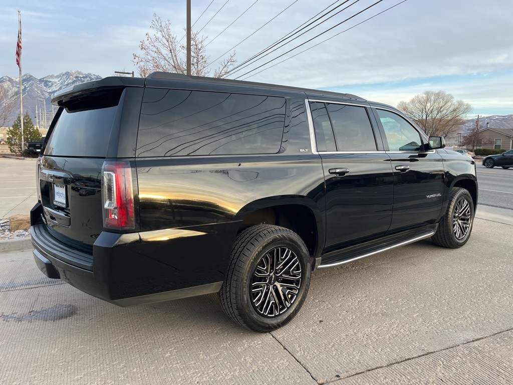 2020 Gmc Yukon XL SLT photo 4