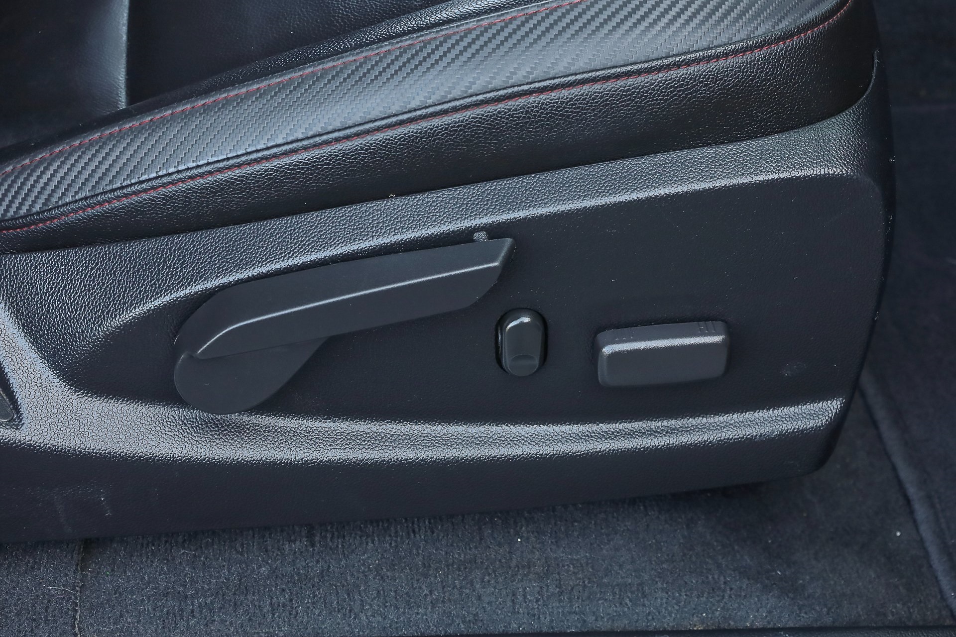 2020 Gmc Canyon All Terrain photo 32