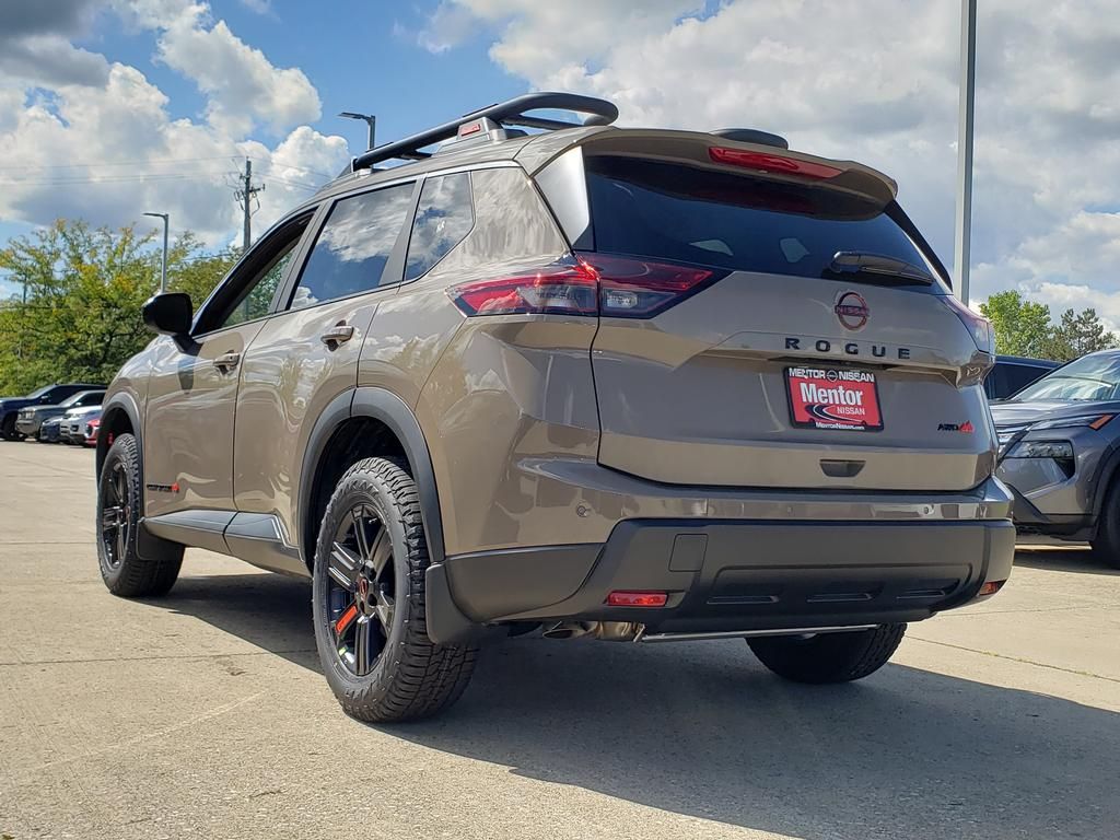 2026 Nissan Rogue SV photo 3