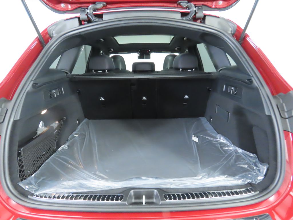 2026 Mercedes Benz GLC 300 4MATIC photo 28