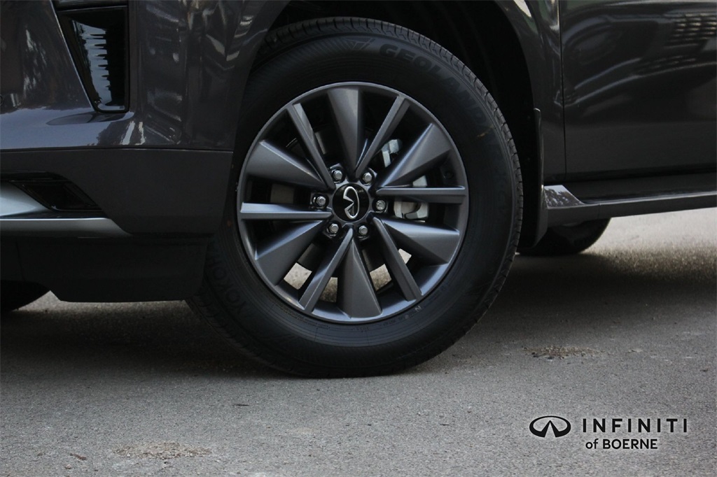 2026 Infiniti QX80 Pure photo 3