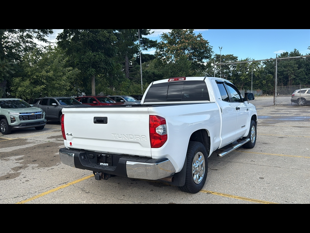 2019 Toyota Tundra SR5 Grade photo 3