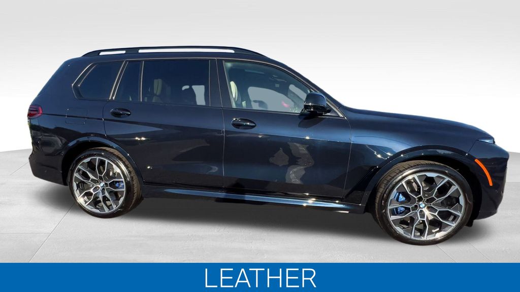 2025 Bmw X7 M60i photo 13