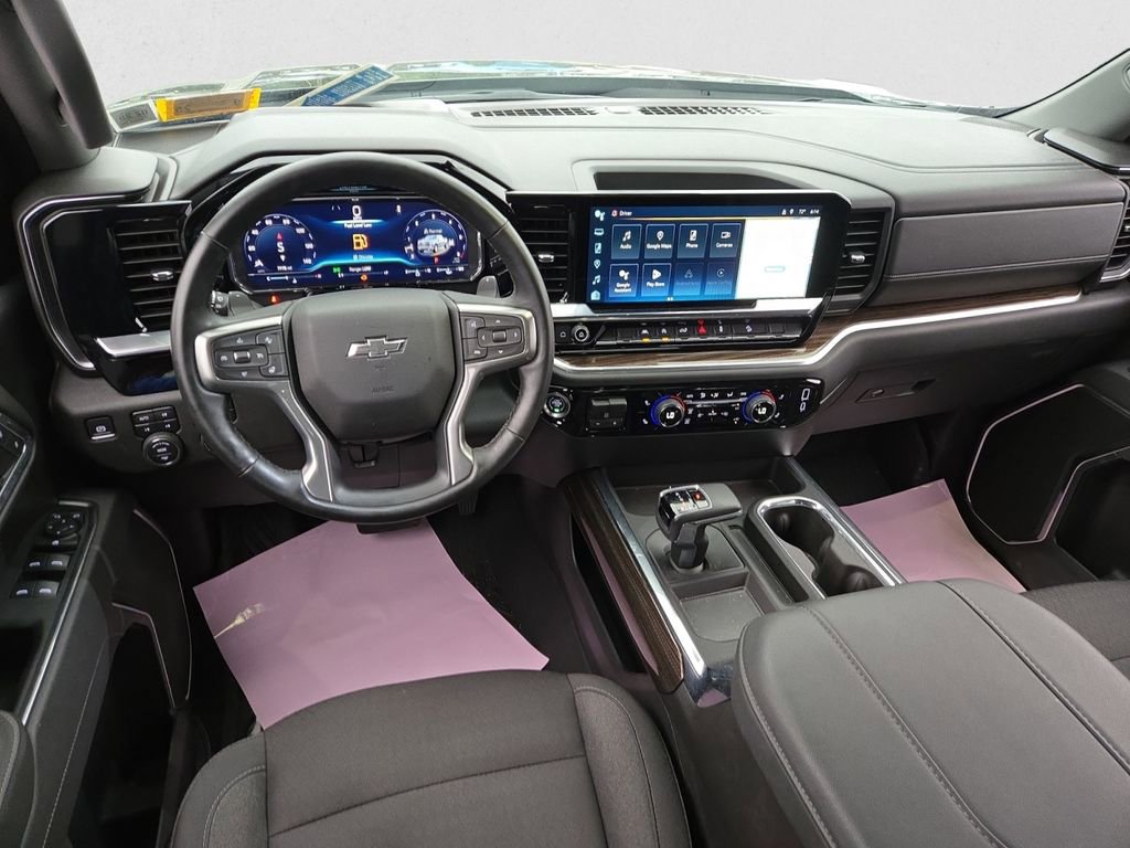 2025 Chevrolet Silverado 1500 RST photo 12
