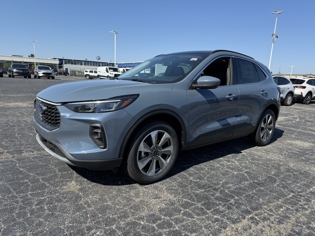 2025 Ford Escape Platinum photo 2