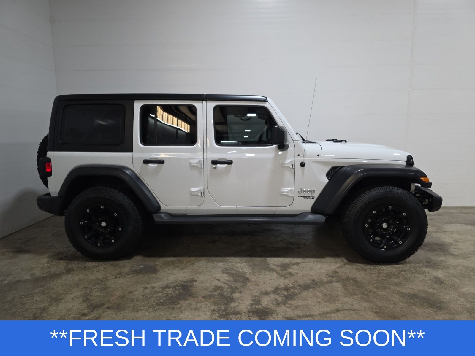 2018 Jeep Wrangler Unlimited Sport photo 4