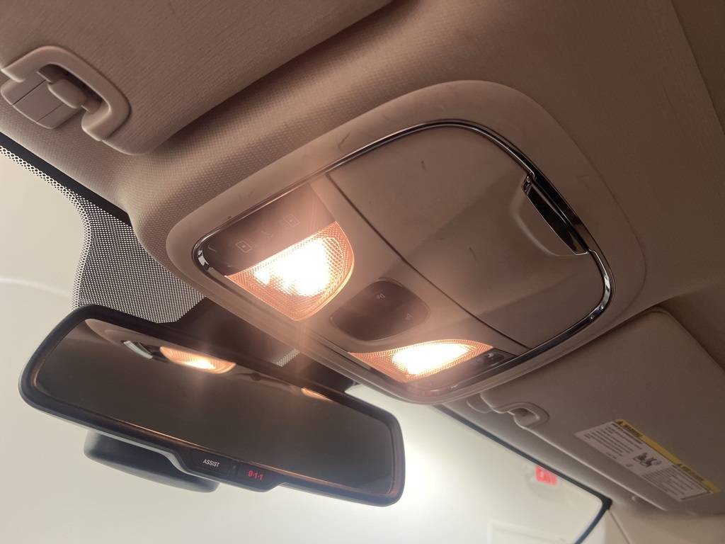 2015 Jeep Cherokee Limited photo 18