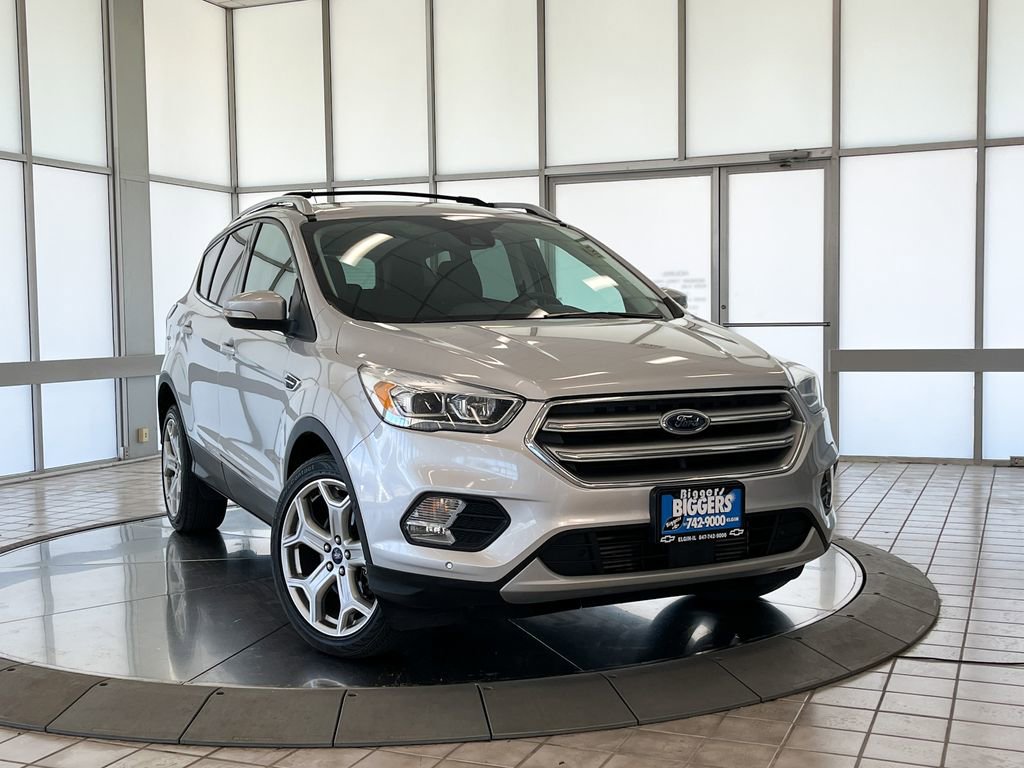 2017 Ford Escape Titanium photo 2