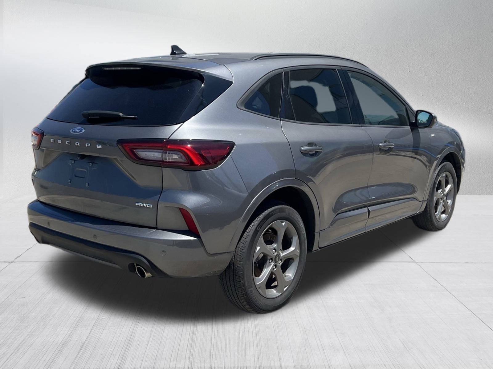 2023 Ford Escape ST-Line Select photo 8