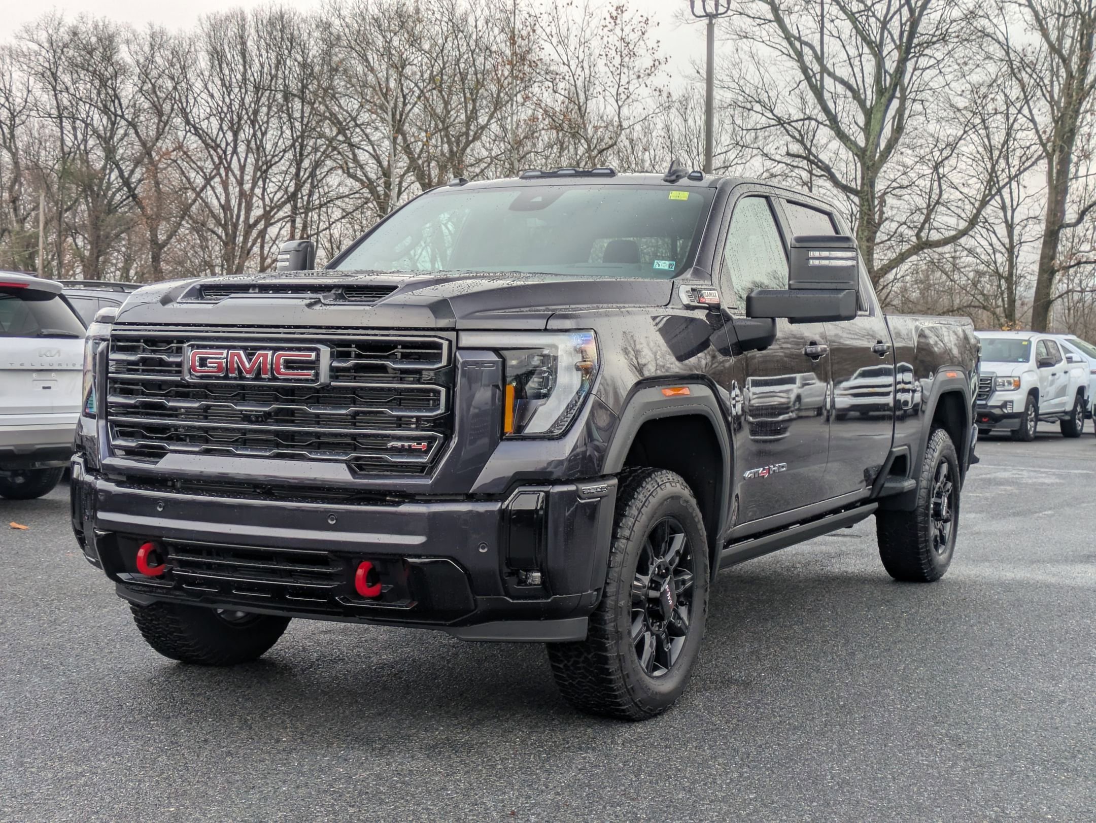 2026 Gmc Sierra 2500 HD AT4 photo 3