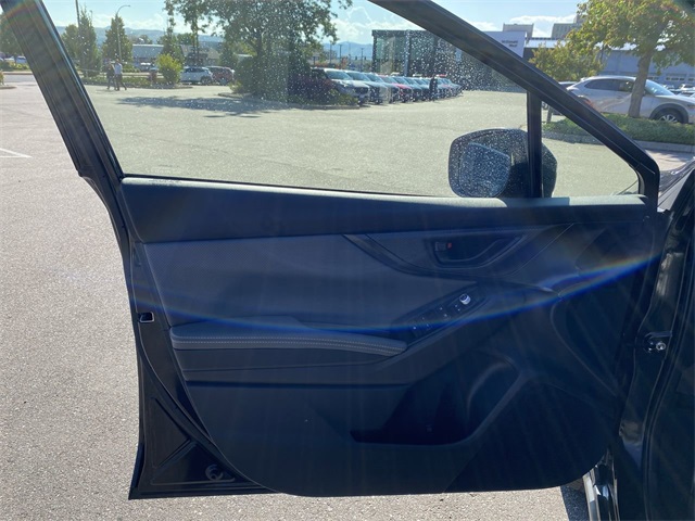 2023 Subaru Crosstrek Sport photo 2