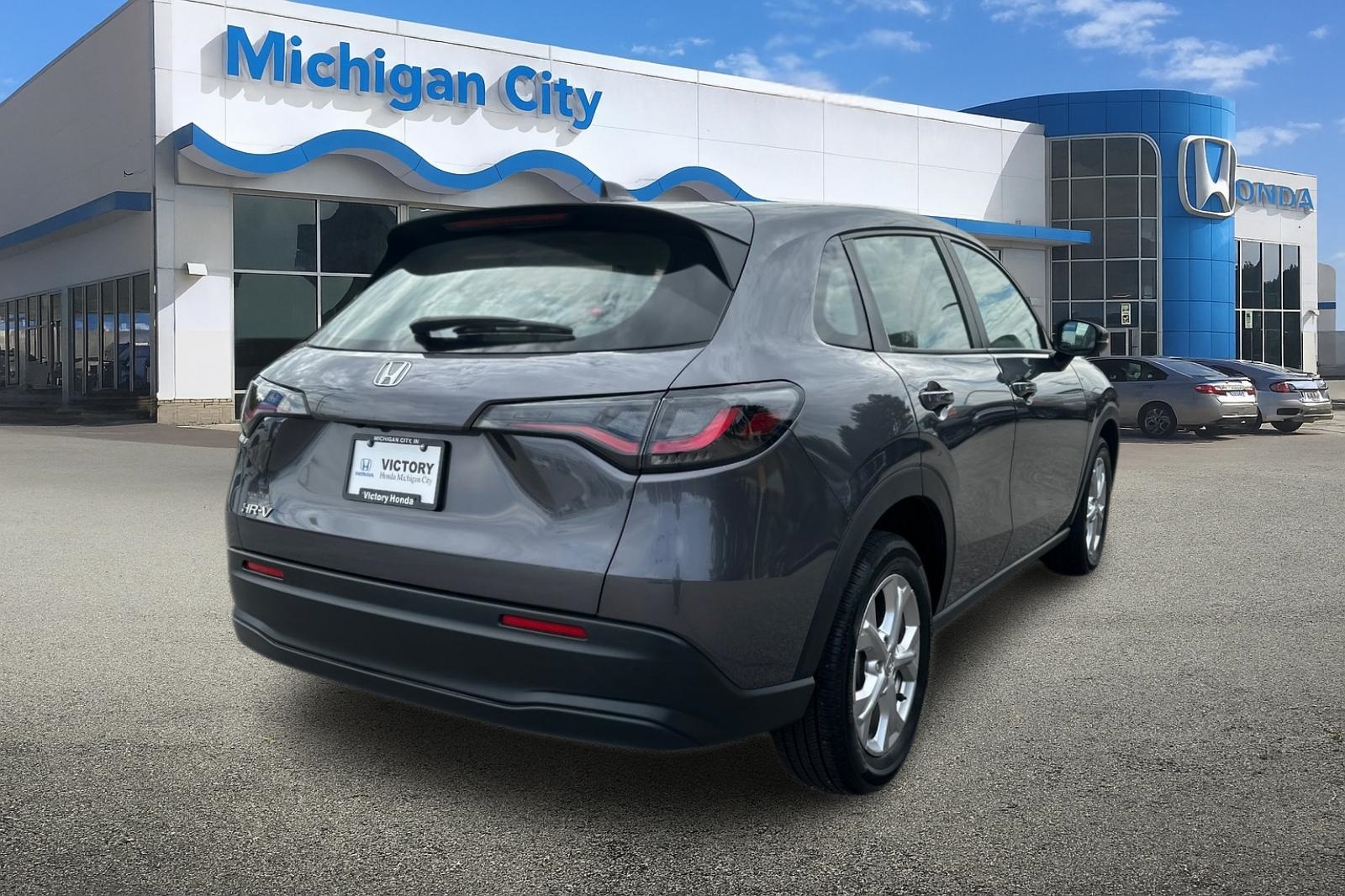 2023 Honda HR-V LX photo 4