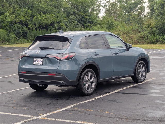 2026 Honda HR-V LX photo 6