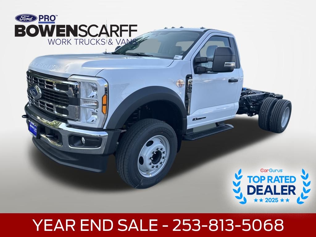 2025 Ford F-600 Super Duty Chassis Cab XL's photo
