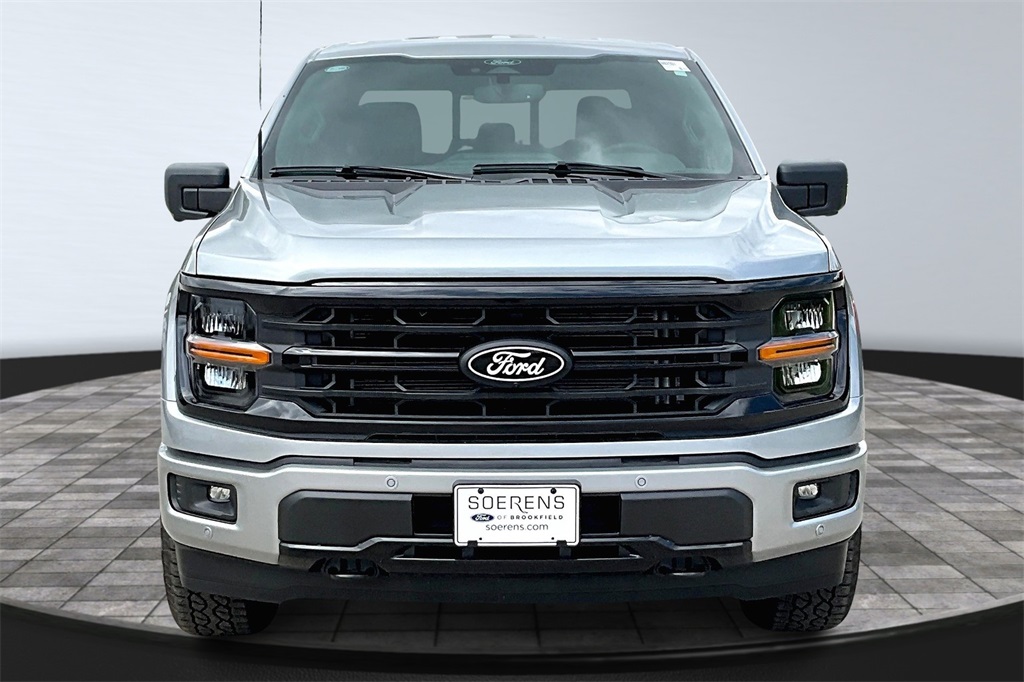 2025 Ford F-150 XLT photo 3
