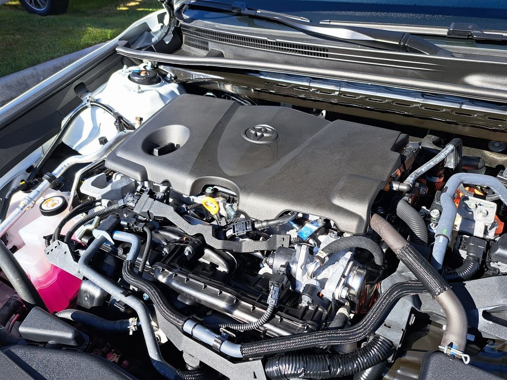 2025 Toyota Camry SE photo 29