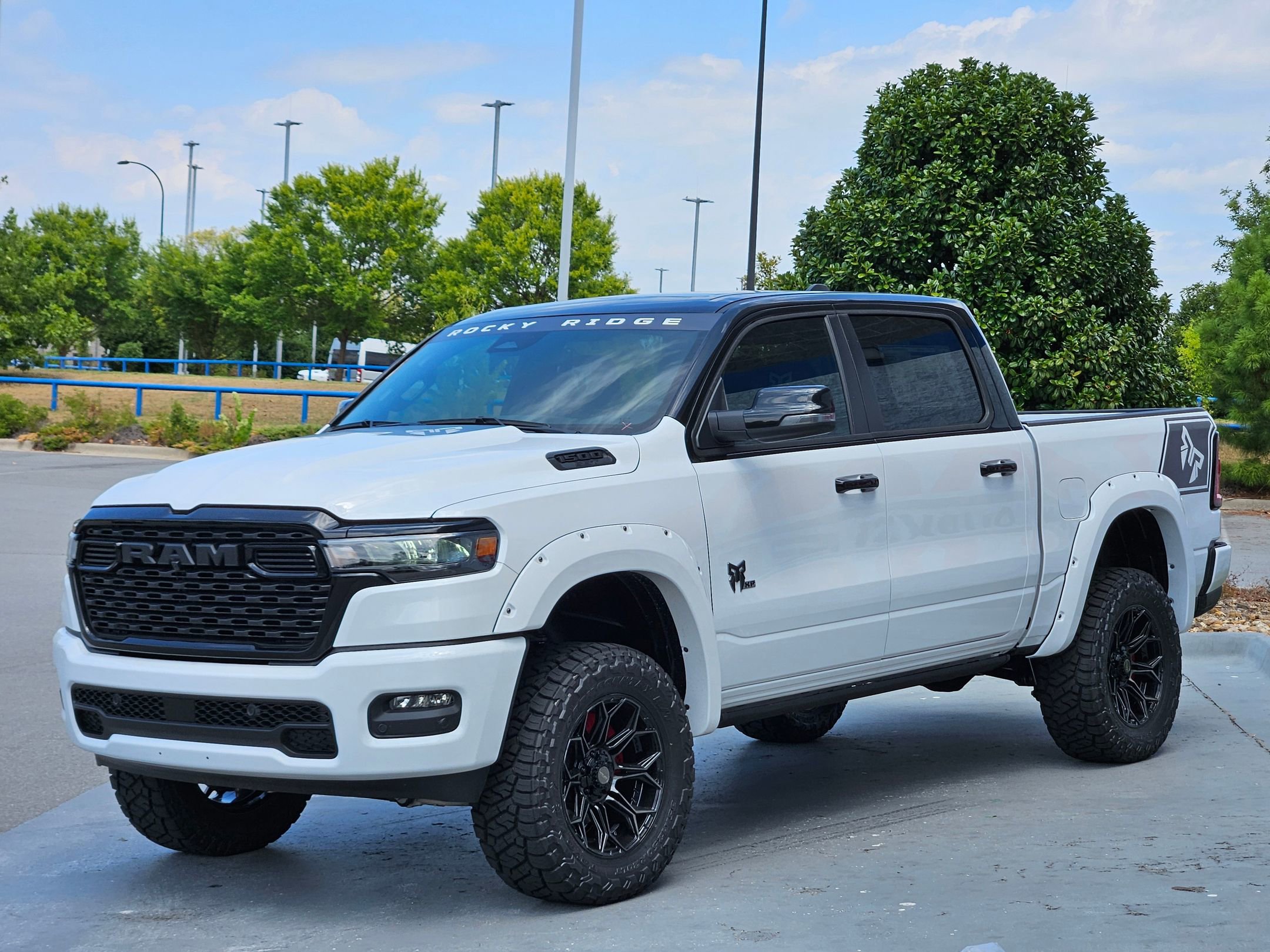 2025 Ram 1500 Big Horn photo 3